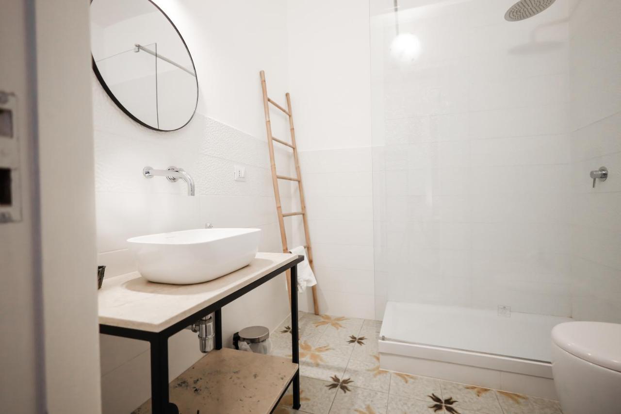 2 Santi - Suite And Rooms Lecce Zewnętrze zdjęcie