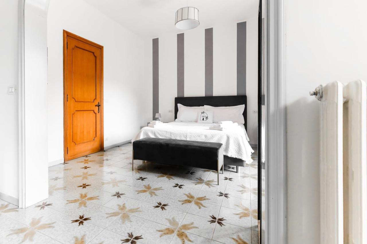 2 Santi - Suite And Rooms Lecce Zewnętrze zdjęcie