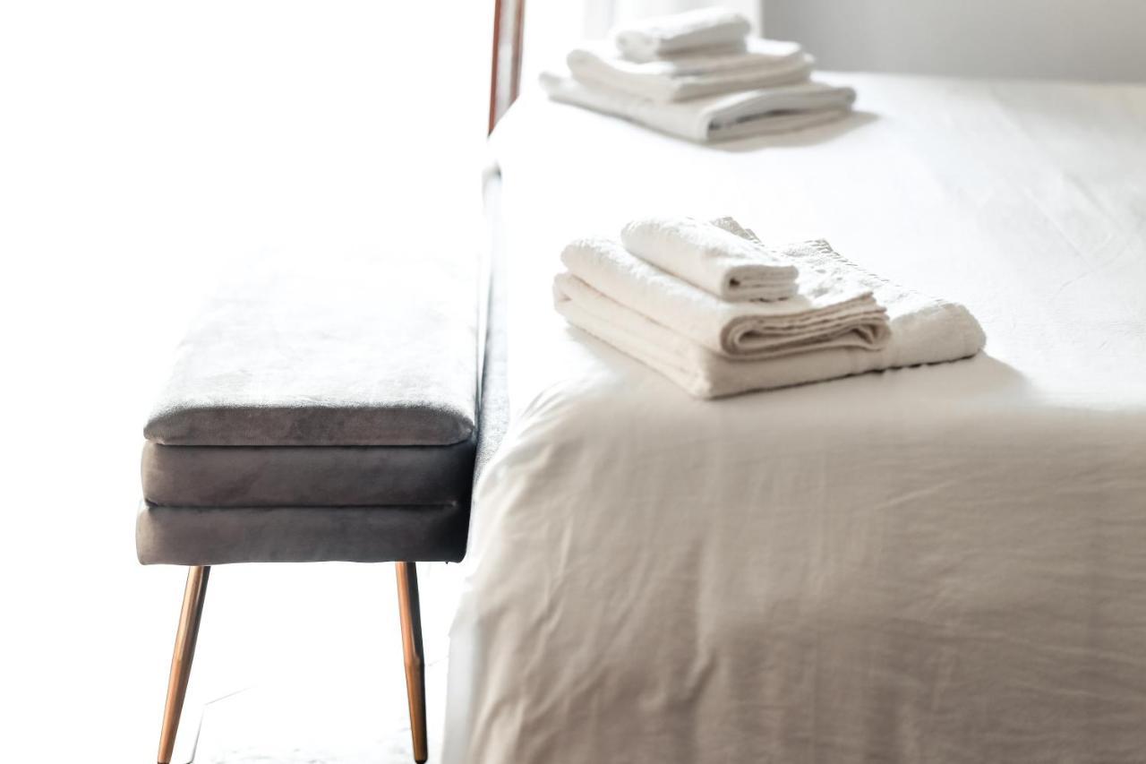 2 Santi - Suite And Rooms Lecce Zewnętrze zdjęcie
